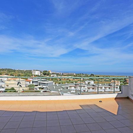 P - Meia-Praia Seaview Guesthouse Lagos Ngoại thất bức ảnh