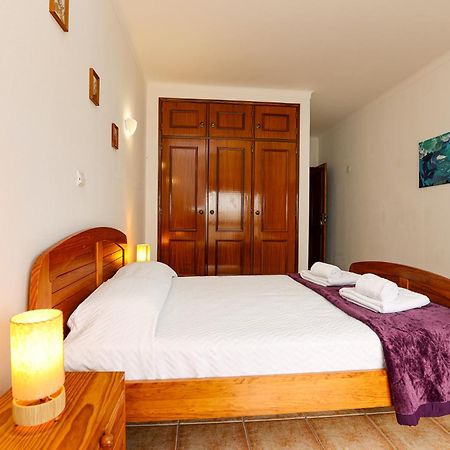 P - Meia-Praia Seaview Guesthouse Lagos Ngoại thất bức ảnh