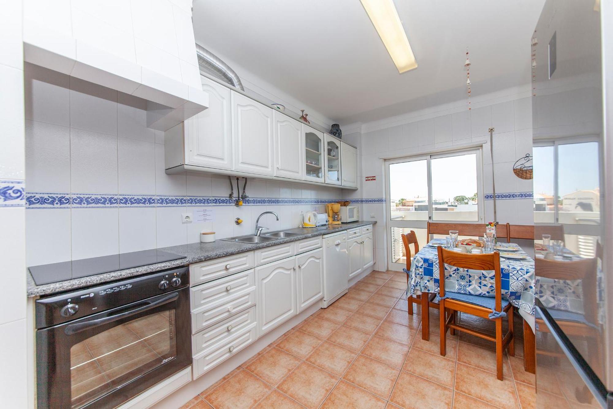 P - Meia-Praia Seaview Guesthouse Lagos Ngoại thất bức ảnh