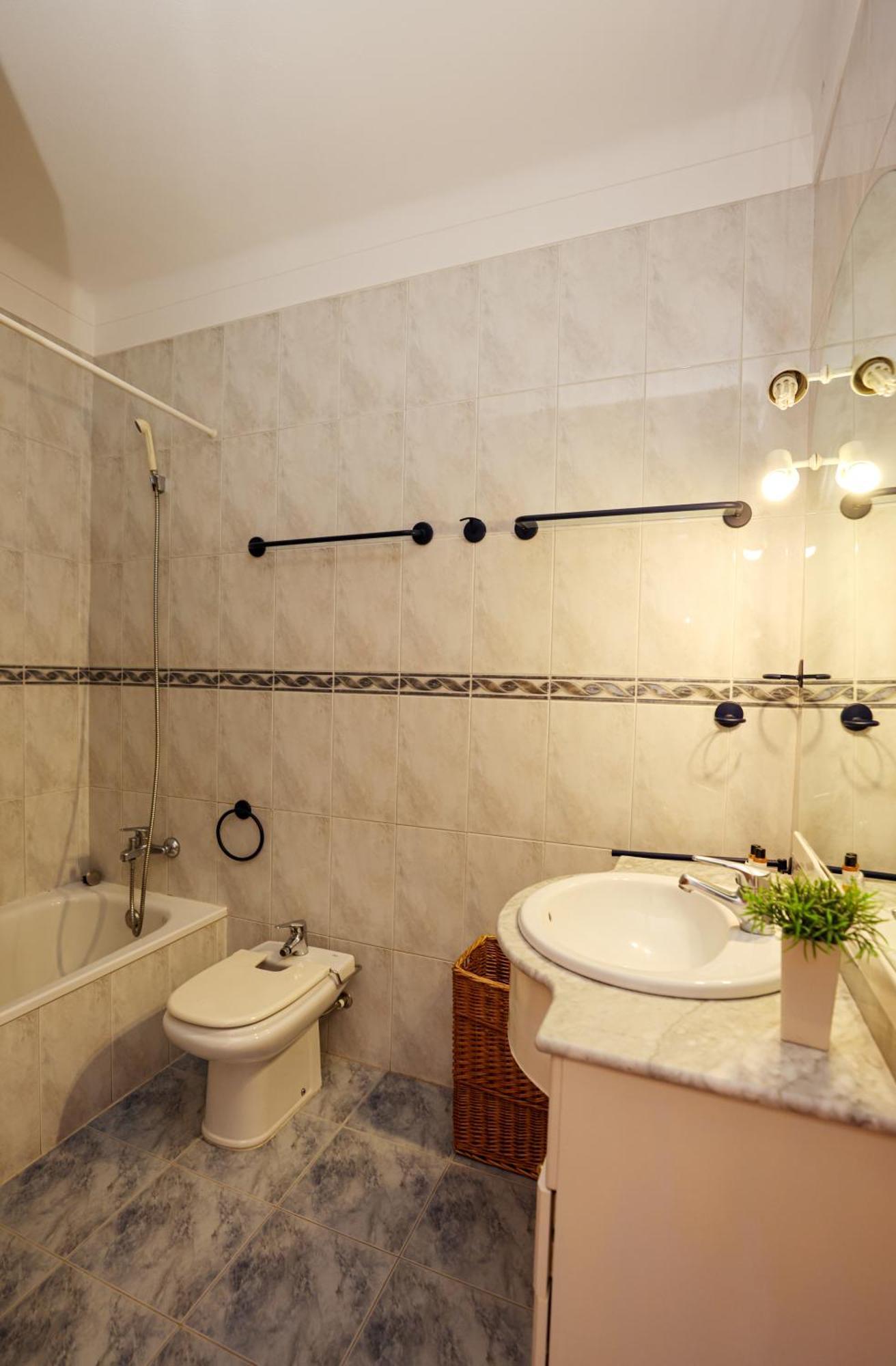 P - Meia-Praia Seaview Guesthouse Lagos Ngoại thất bức ảnh