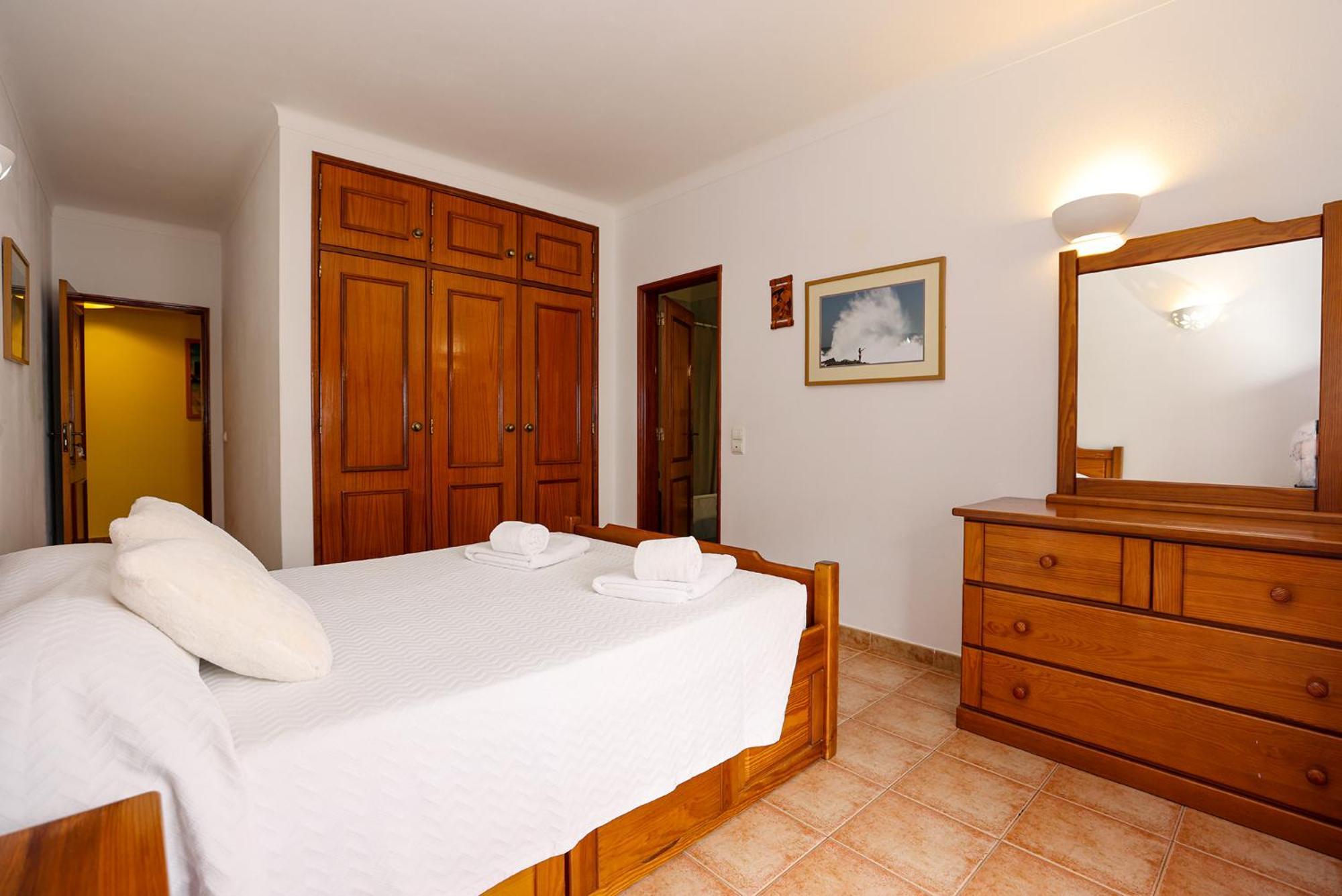 P - Meia-Praia Seaview Guesthouse Lagos Ngoại thất bức ảnh